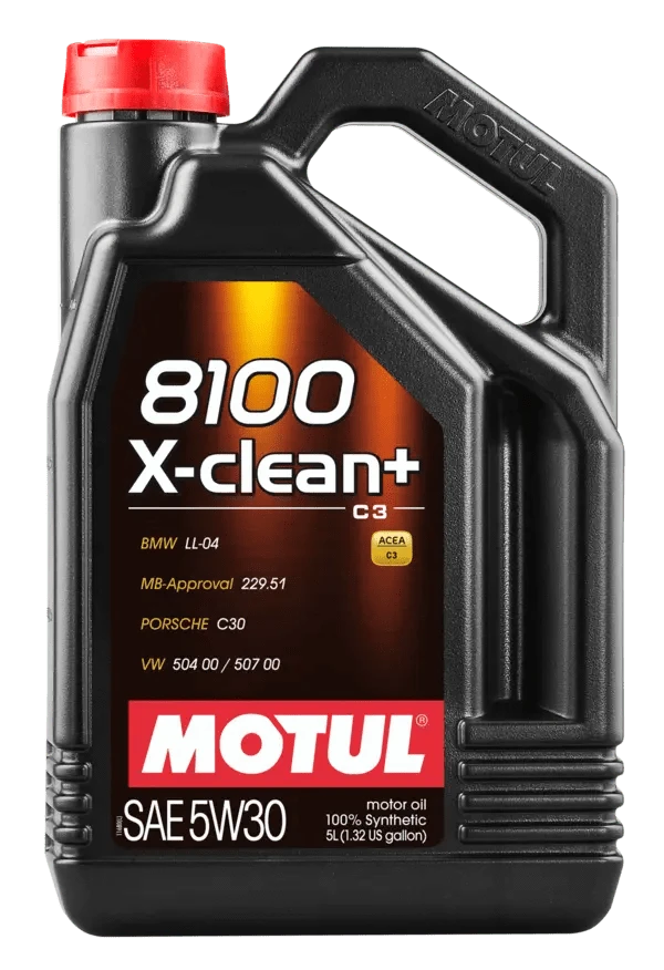 Motul 8100 X-Clean + 5W30 5L Engine 106377 oil bottle, high-performance synthetic motor oil designed for fuel efficiency and engine protection.