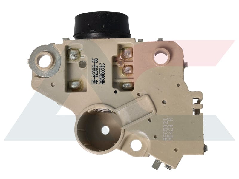 Alternator Voltage Regulator Hyundai Elantra Accent Tiburon 12V IDL Sense 14.2V OE 37370-22200 South Africa REG5021