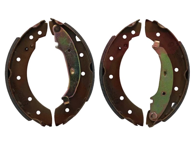 BS587M Rear Brake Shoe Set 203x38 for Renault Clio II/Logan/Sandero, Nissan NP200