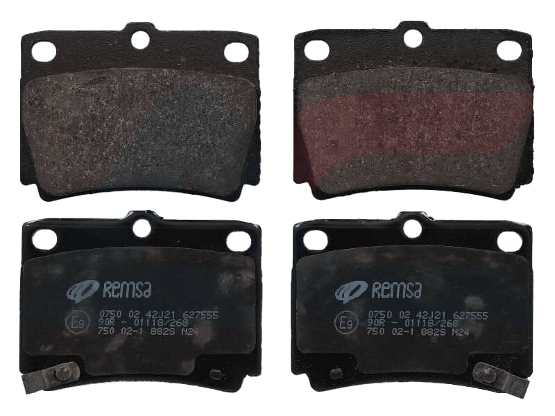 Rear brake pads for Mitsubishi Pajero 2.5 D 4D56T 2013 onwards 3.2 D 4M41 2009 to 2013 and 2.4 S 4N15 2017 onwards South Africa fitment D4008S