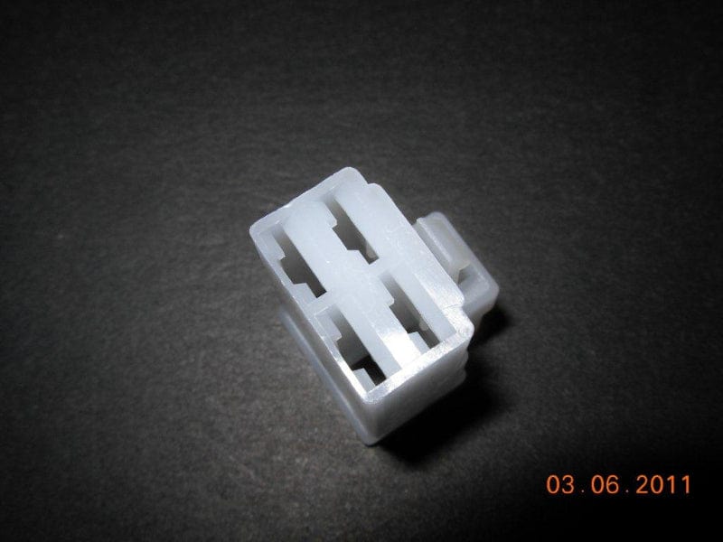 4 Way Plug Male (4PM)