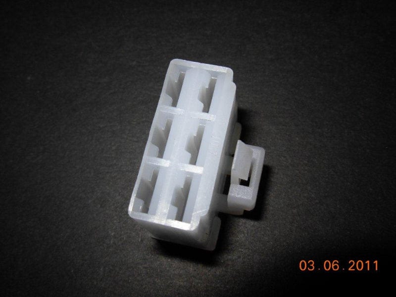 6 Way Plug Male (6PM)