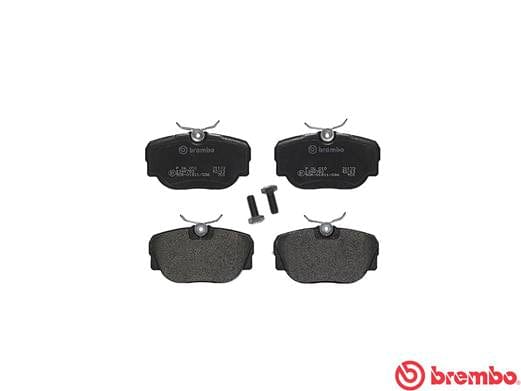 Brembo Remblokkies Voor BMW 3 E30 (Stel L&R) (P06010)