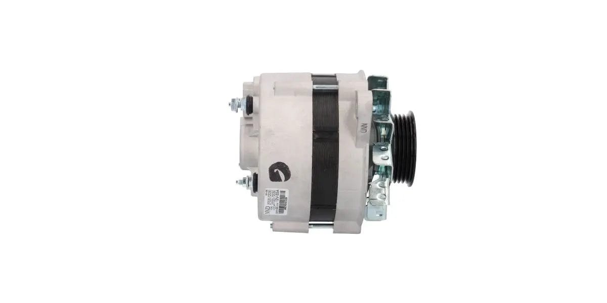 Alternator 12V Toyota 2Y/3Y/4Y Hi-Lux Hi-Ace