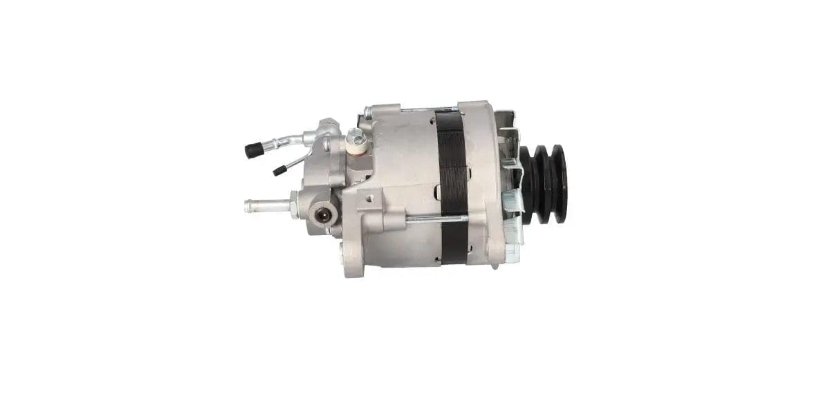 Alternator 12V Toyota Hilux 2.2/2. With Pump 2L Engine