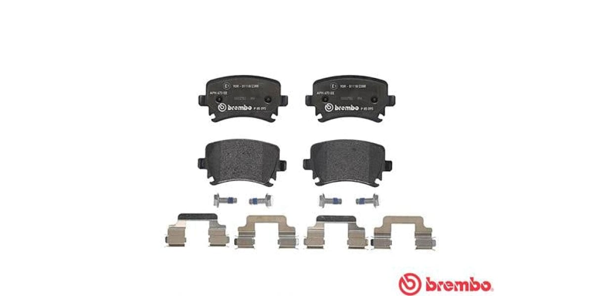Brake Pads Rear Set (Brembo) (P85095)