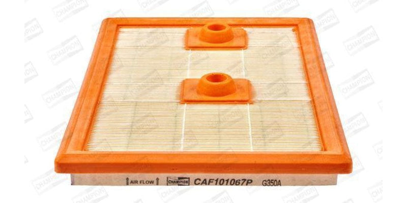 Keep your engine healty with a replacement air, fuel or oil filter. Replacing your cabin or pollen filter can rid you of unpleasant smells inside of oyur car. We sell GUD, FRAM and champion oil filter, air filter, cabin filter and fuel filters.