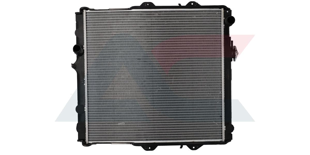 Radiator Toyota Hilux 2400D.3.0D 2L 5L 1995-2005