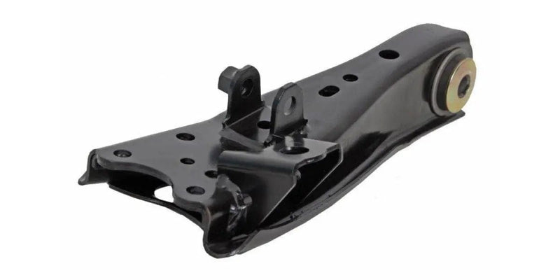 Toyota Quantum Front Lower Control Arm Right (24565AP)