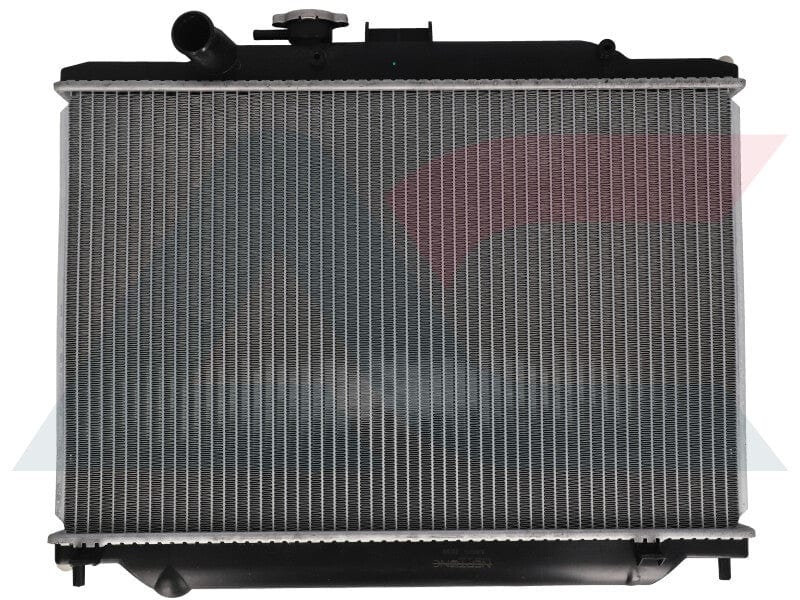 I-Radiator ye-Nissan NV350 Impendulo &amp; Panel Van 2.5 – QR25DE – Manual – 2013–Present