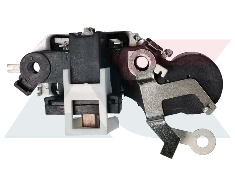 Alternator Voltage Regulator Hitachi Type 12V Isuzu 2.8 Diesel REG3015