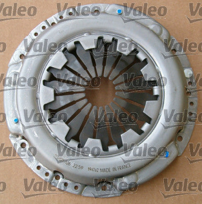 Clutch Kit Fiat 500/C/L Panda 1.2/1.4 2008- Punto 1,4 2010- Stilo 1,6 2005- Tipo 1,4 2015- Doblo 1.4 2006- Strada 1.6 2005- VALEO FT10