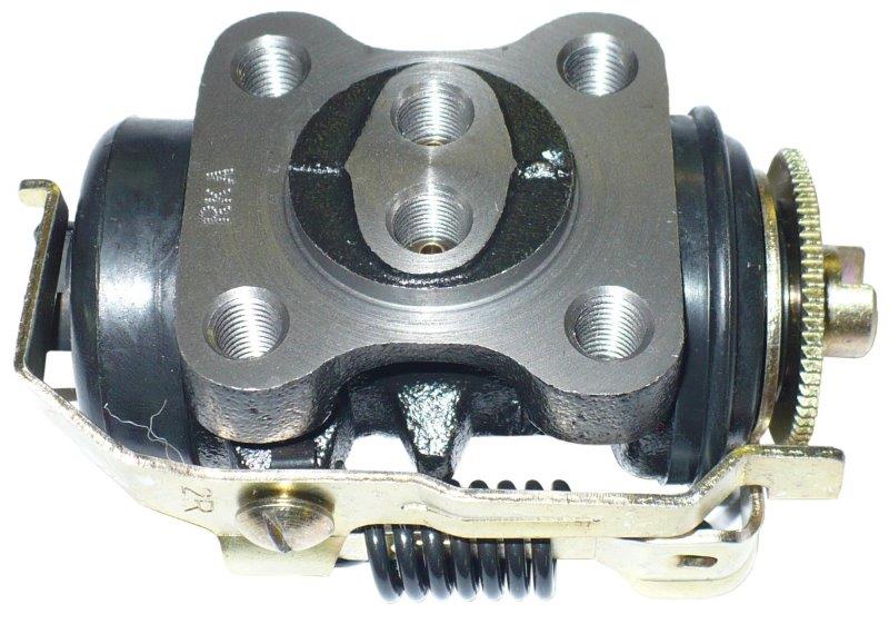 Wheel Cylinder Toyota Dyna 3.7D 99-03 (Front Disc Brake) (Right Aft) WC286.8099D