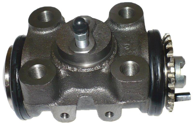 Wheel Cylinder Nissan Udcm12 1987-97 (Right Fore) WC428.0098B