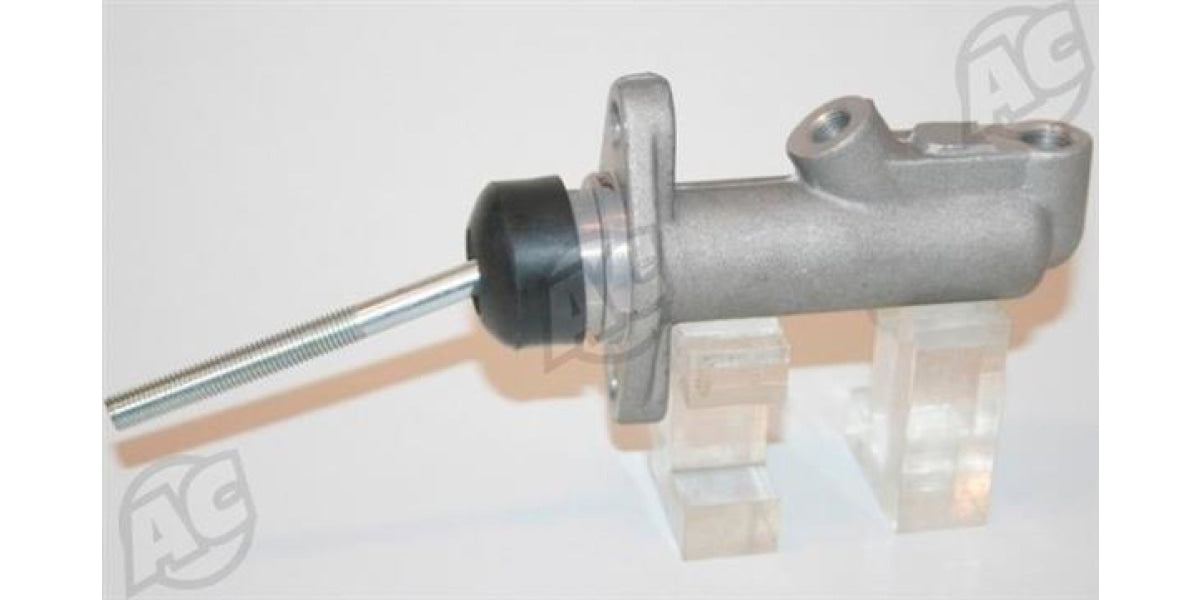 Clutch Master Cylinder Landrover Ii (LEY302) tools at Modern Auto Parts!